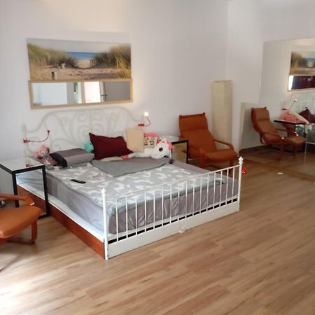 New Spacious Villa! Bukarest Kültér fotó